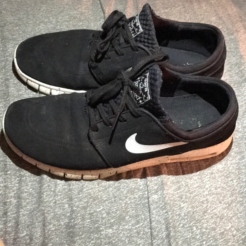 Men's Nike air sneakers